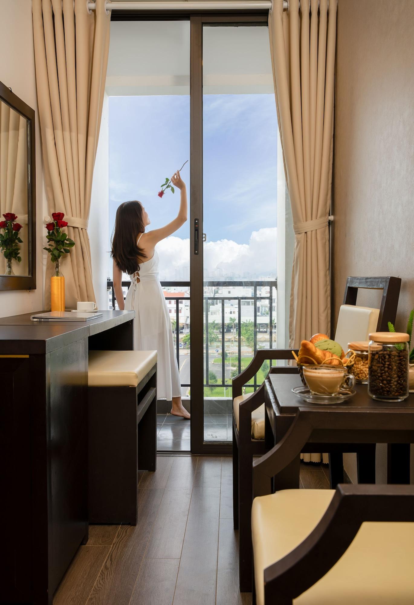 Hanami Hotel Danang Exterior foto