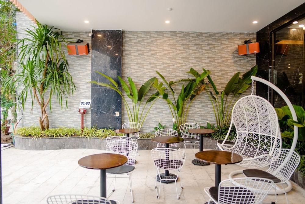 Hanami Hotel Danang Exterior foto